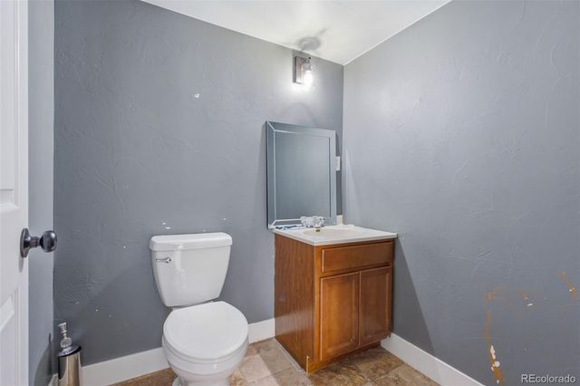 9618 E 113th Avenue, Henderson, CO 80640