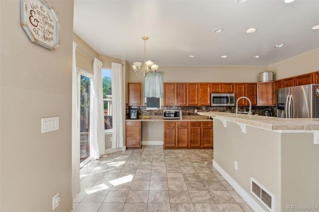 9618 E 113th Avenue, Henderson, CO 80640