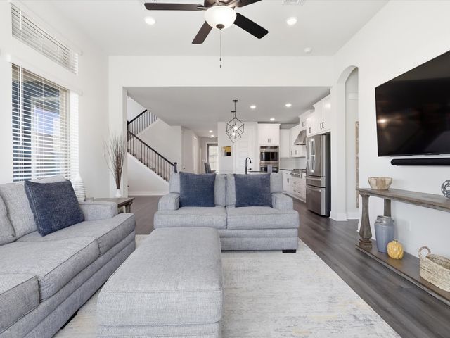 603 Crystal View Drive, Mansfield, TX 76063