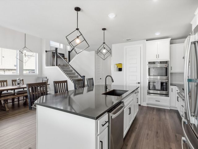 603 Crystal View Drive, Mansfield, TX 76063