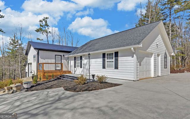 461 Kel Horn Road, Blairsville, GA 30512