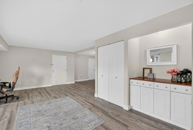 1461 Pawtucket Blvd 4-8, Lowell, MA 01854
