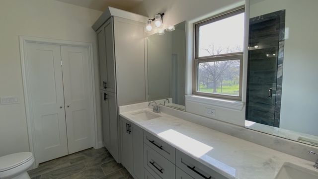 97 W Westwood Lane, Kerrville, TX 78028