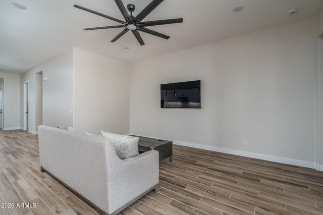 5888 N 206TH Lane, Buckeye, AZ 85396