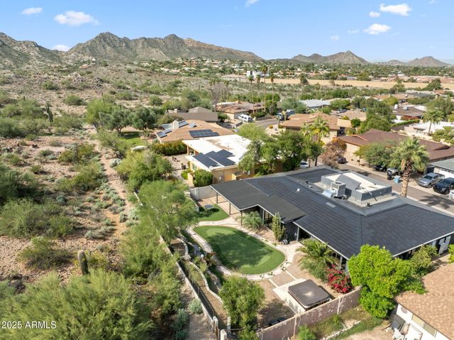 9046 N 28TH Street, Phoenix, AZ 85028