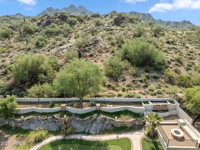 9046 N 28TH Street, Phoenix, AZ 85028