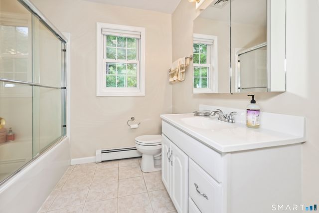 30 Bridle Trail Drive, Naugatuck, CT 06770
