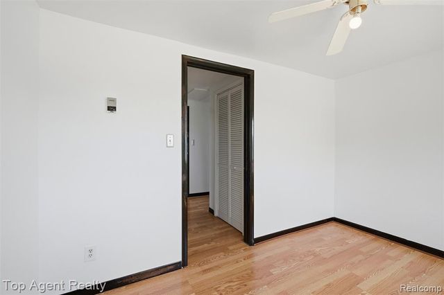 20219 Nicke Street, Clinton Township, MI 48035