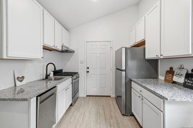 4279 THALWEG WAY, San Antonio, TX 78223