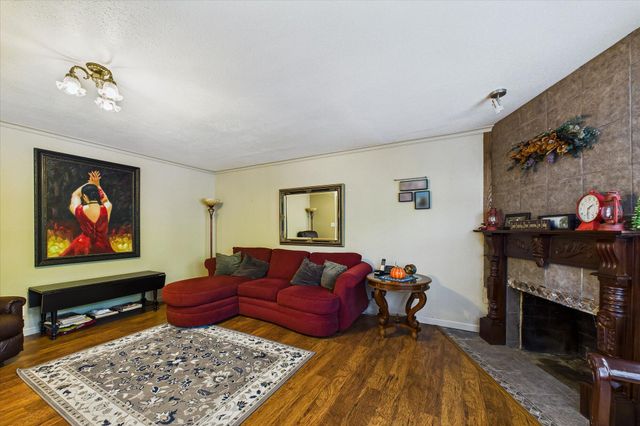 1013 Valley View Drive, Fortuna, CA 95540