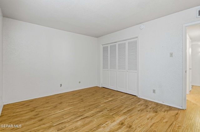 4433 N Stanton Street I 405, El Paso, TX 79902