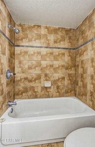 4433 N Stanton Street I 405, El Paso, TX 79902