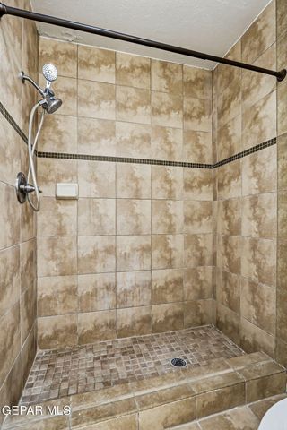 4433 N Stanton Street I 405, El Paso, TX 79902