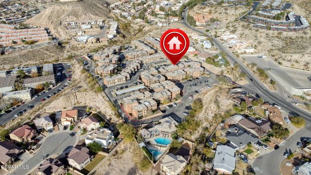 4433 N Stanton Street I 405, El Paso, TX 79902