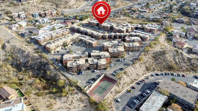4433 N Stanton Street I 405, El Paso, TX 79902