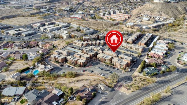 4433 N Stanton Street I 405, El Paso, TX 79902