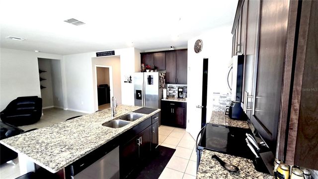 909 CAMBRIDGE DRIVE, Winter Haven, FL 33881