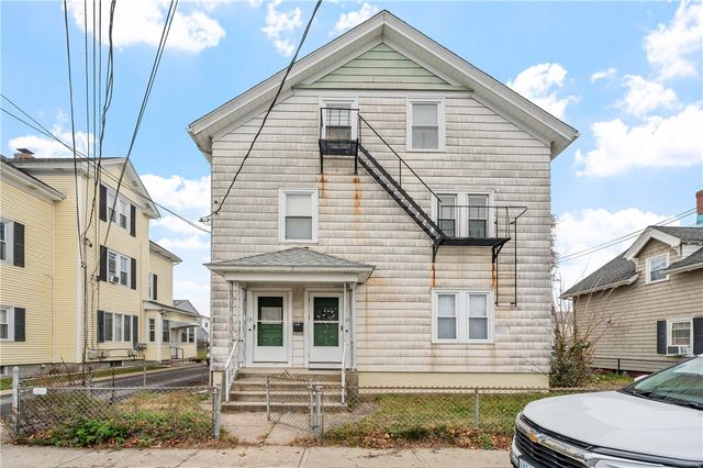 13 Elizabeth Street, Cumberland, RI 02864