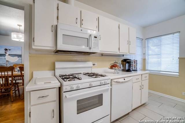 115 BEVERLY DR, San Antonio, TX 78201