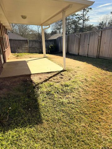 401 Magnolia Court, Whitehouse, TX 75791