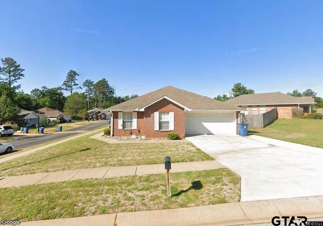 401 Magnolia Court, Whitehouse, TX 75791