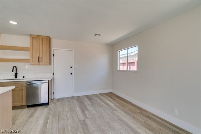 5901 Shawnee Avenue, Las Vegas, NV 89107