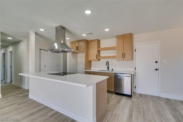 5901 Shawnee Avenue, Las Vegas, NV 89107