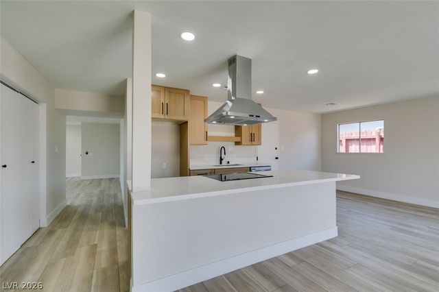 5901 Shawnee Avenue, Las Vegas, NV 89107