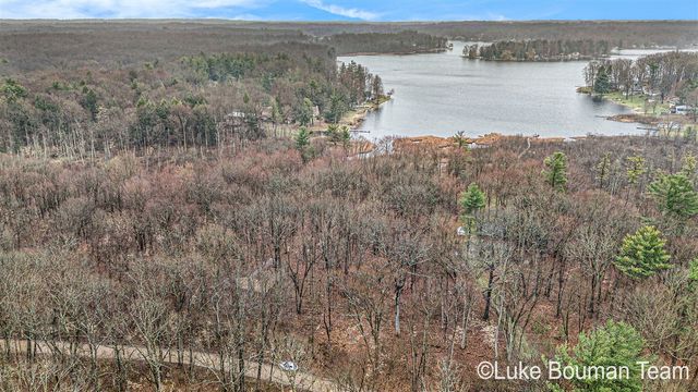 51957 Silver Lake Road, Grand Junction, MI 49056