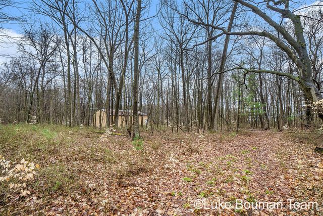 51957 Silver Lake Road, Grand Junction, MI 49056