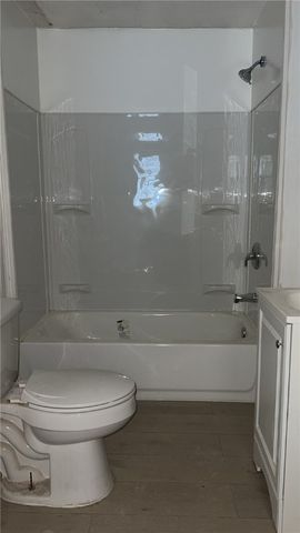 213 Crest Ave, Charleroi Boro, PA 15022