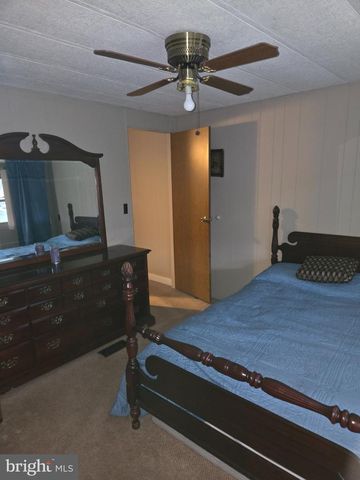 309 MEADOW CT, North Wales, PA 19454