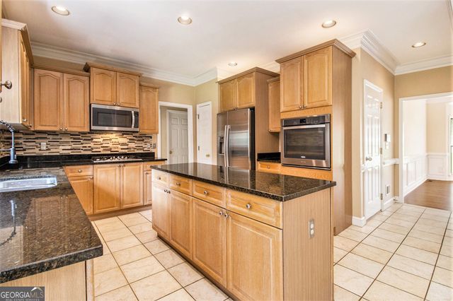 317 Saint Pauls Court, Stockbridge, GA 30281