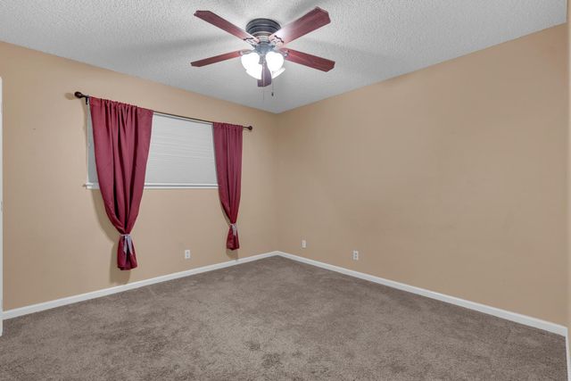 6805 N Backer, Fresno, CA 93710
