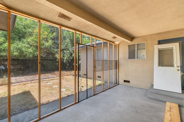 6805 N Backer, Fresno, CA 93710
