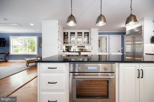 20 CARILLON CT, Wilmington, DE 19803