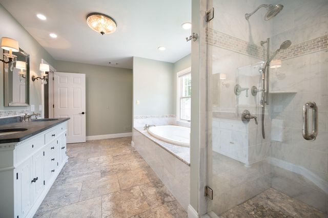 20 CARILLON CT, Wilmington, DE 19803