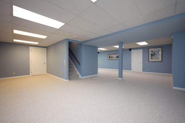 20 CARILLON CT, Wilmington, DE 19803