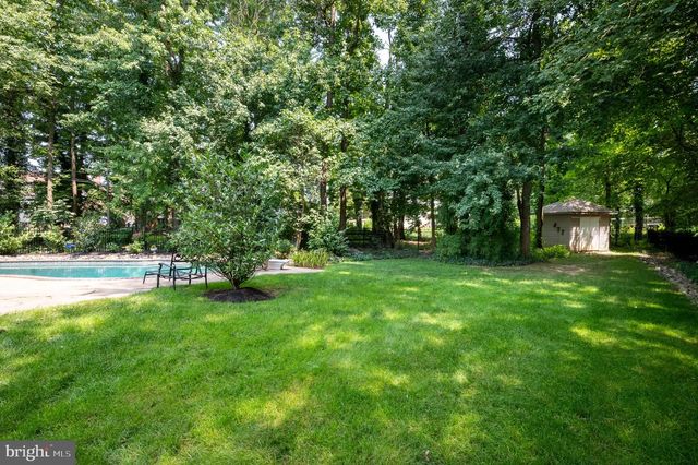 20 CARILLON CT, Wilmington, DE 19803