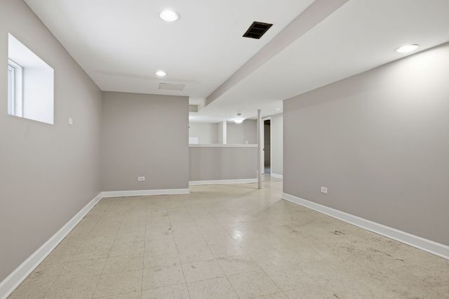 7023 29th Place, Berwyn, IL 60402