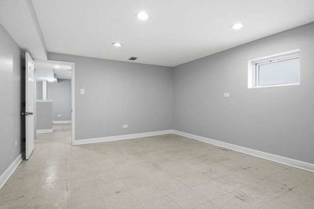 7023 29th Place, Berwyn, IL 60402