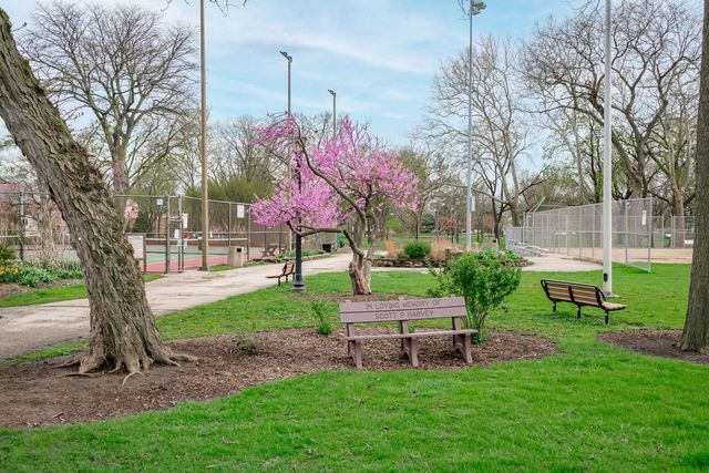 7023 29th Place, Berwyn, IL 60402