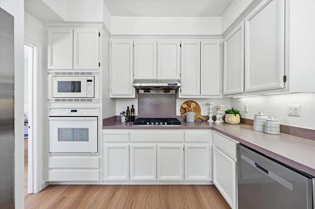 1573 Hemmingway Road, San Jose, CA 95132
