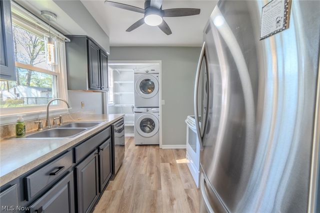 6426 Southgrove Road, Mentor, OH 44060