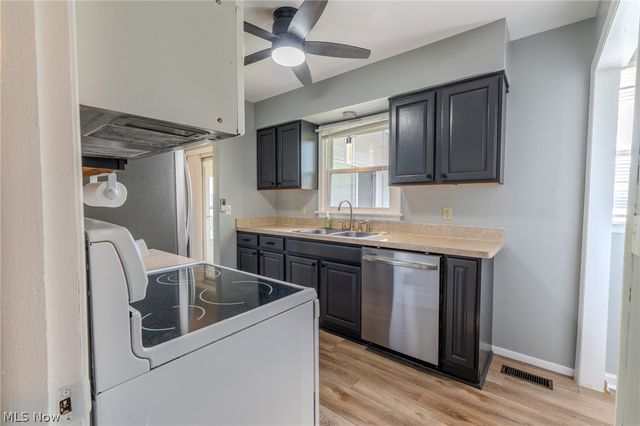 6426 Southgrove Road, Mentor, OH 44060