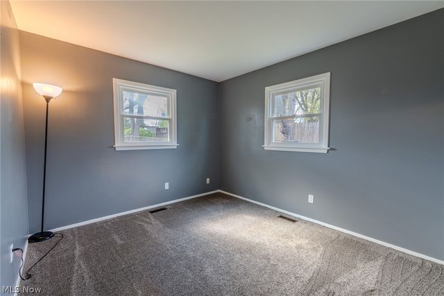 6426 Southgrove Road, Mentor, OH 44060
