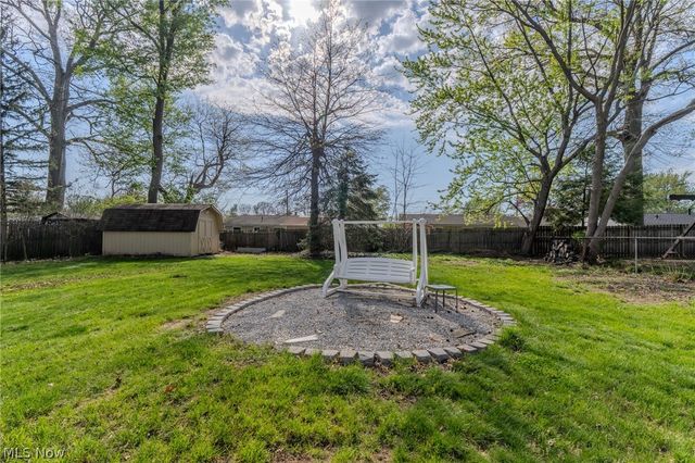 6426 Southgrove Road, Mentor, OH 44060