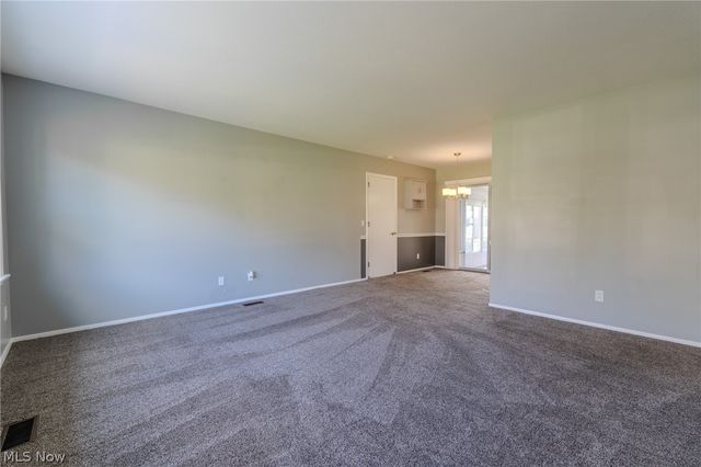 6426 Southgrove Road, Mentor, OH 44060