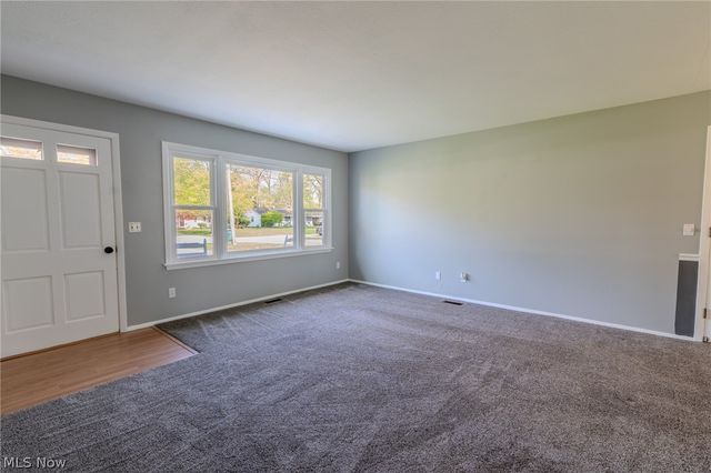 6426 Southgrove Road, Mentor, OH 44060