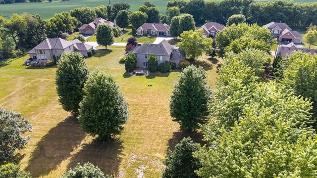 12735 Vestas Place, Belvidere, IL 61008